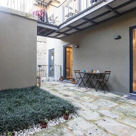 Downtown W/ Ac & Patio By Lovelystay * بورتو