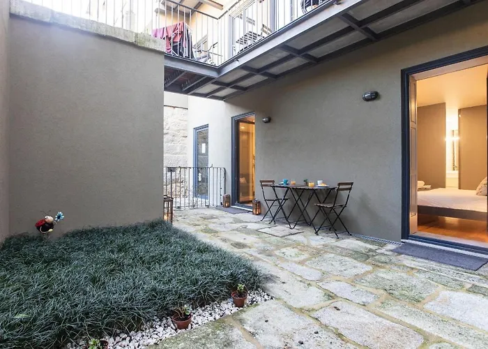 Downtown W/ Ac & Patio By Lovelystay * بورتو