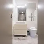 Apartment Downtown W/ Ac & Patio By Lovelystay