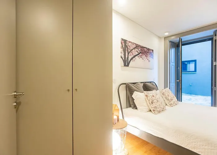 Downtown W/ Ac & Patio By Lovelystay Oporto