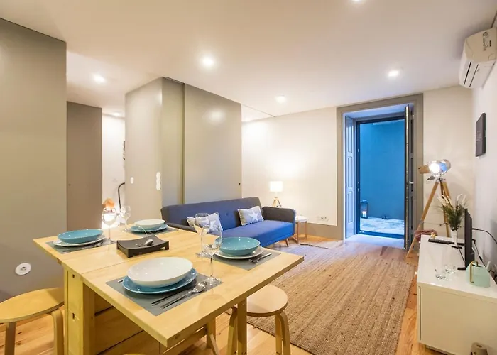 Apartman Downtown W/ Ac & Patio By Lovelystay *